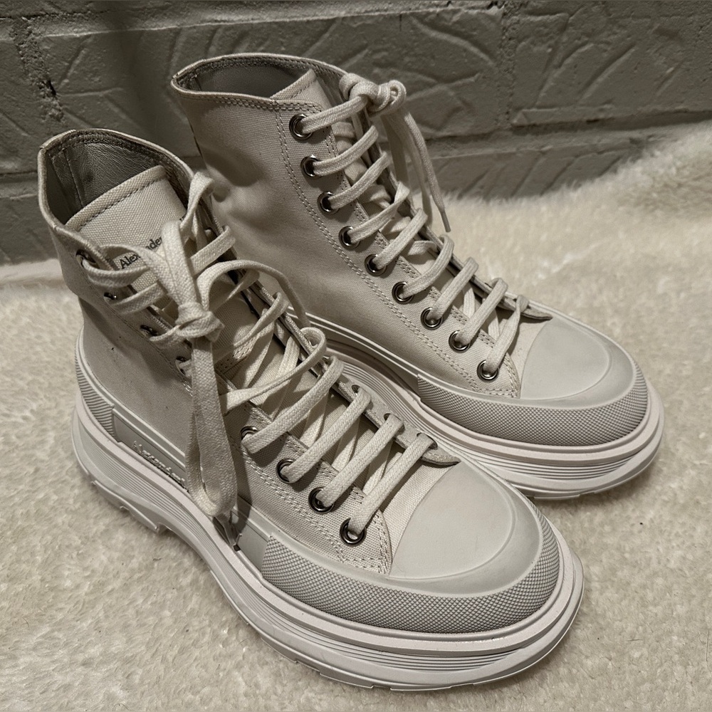 Alexander McQueen Tread Slick High-Top Sneaker Size 38.5 - Picture 3 of 12